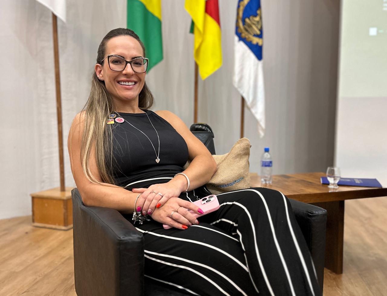 Inspetora-chefe no município, Eng. Civ. Fernanda Dresch